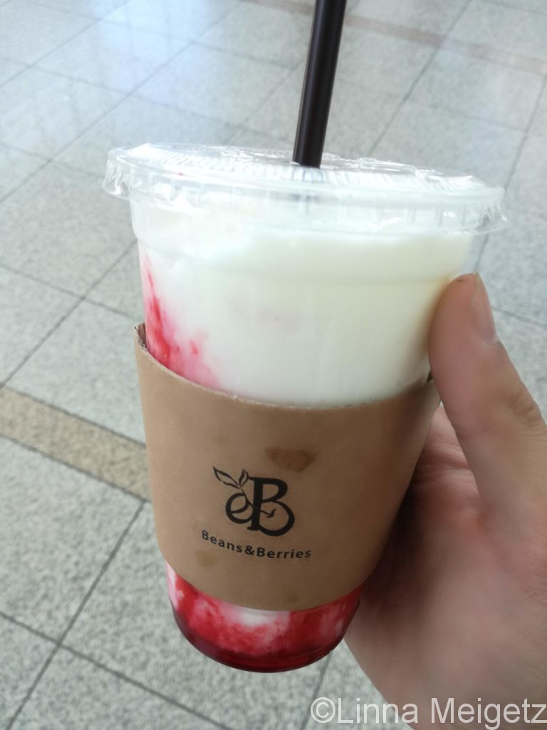 Beans & Berriesのストロベリーヨーグルトアイス