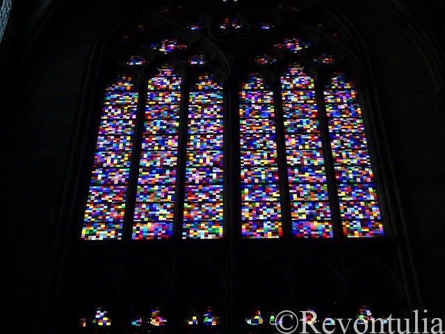 ケルン大聖堂のステンドグラス