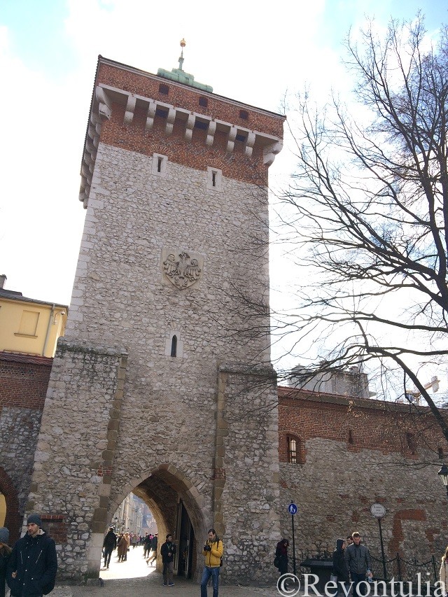 クラクフ旧市街の城壁の門
